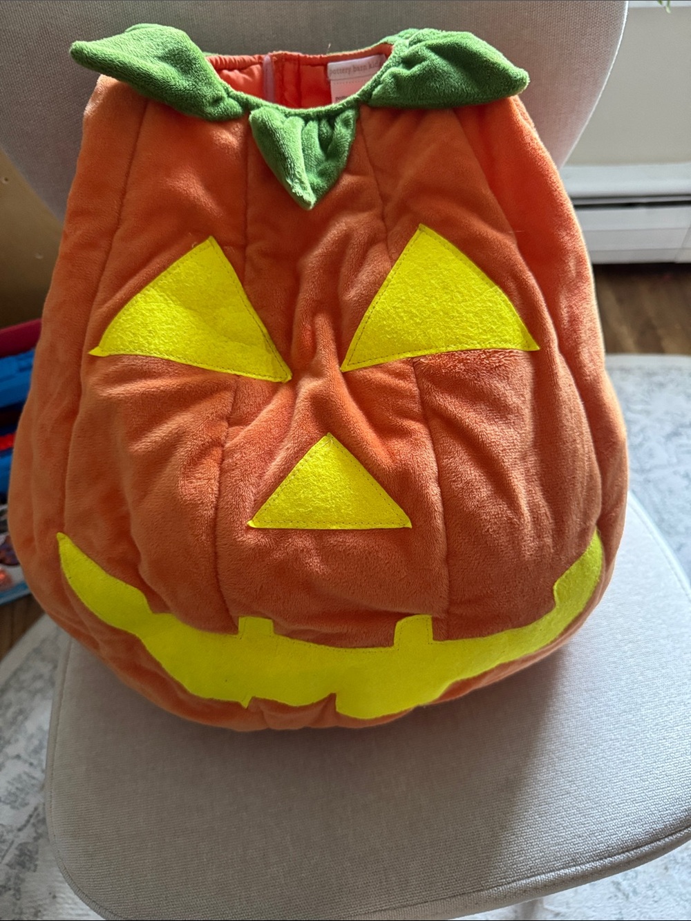 Pottery Barn Kids Glow-in-the-Dark Pumpkin Halloween Costume Vest 3T Plush